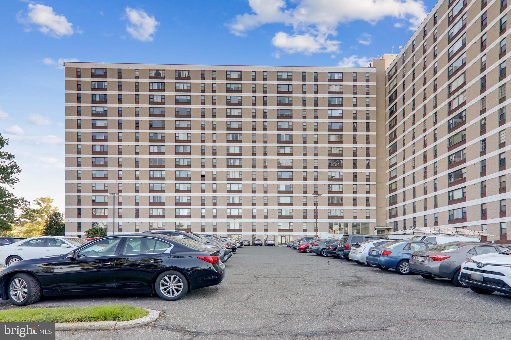 FORTY SIX HUNDRED - Residential