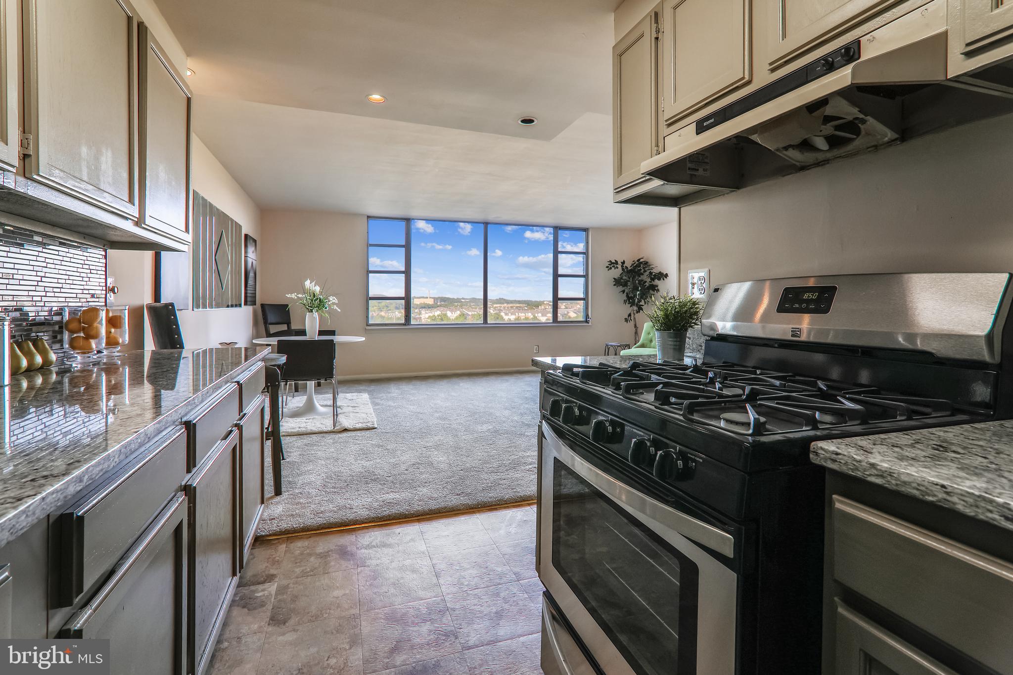 FORTY SIX HUNDRED - Residential