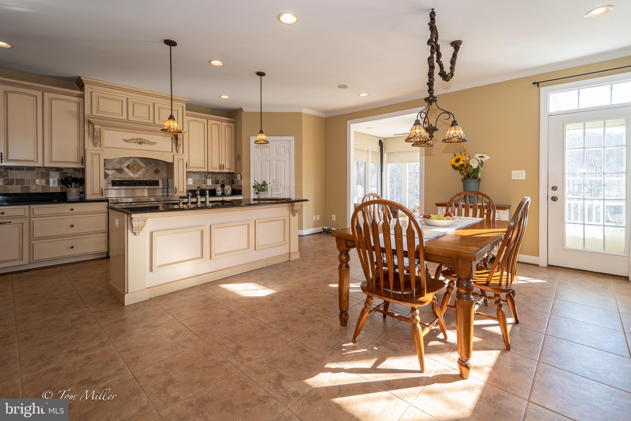 DOVE HILL ESTATES - Residential