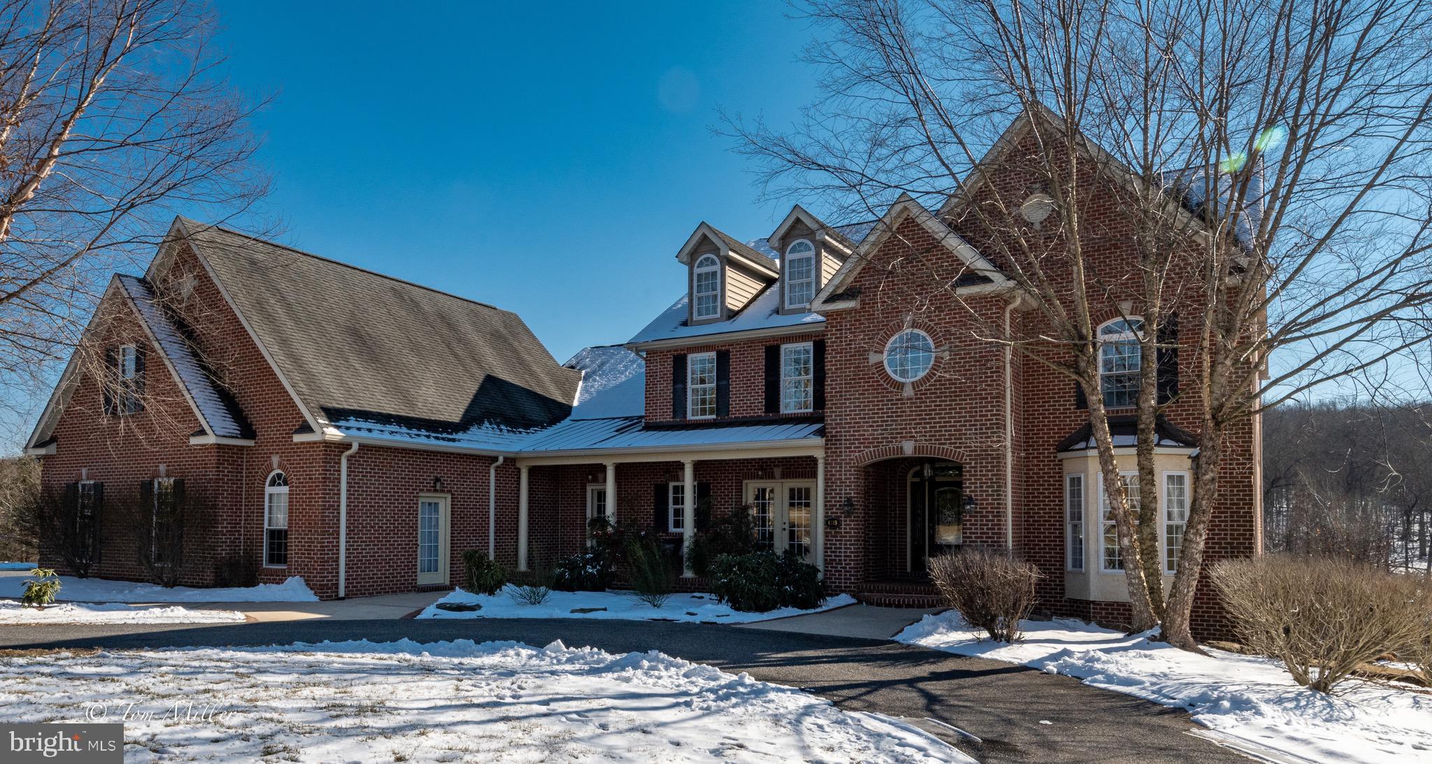 DOVE HILL ESTATES - Residential