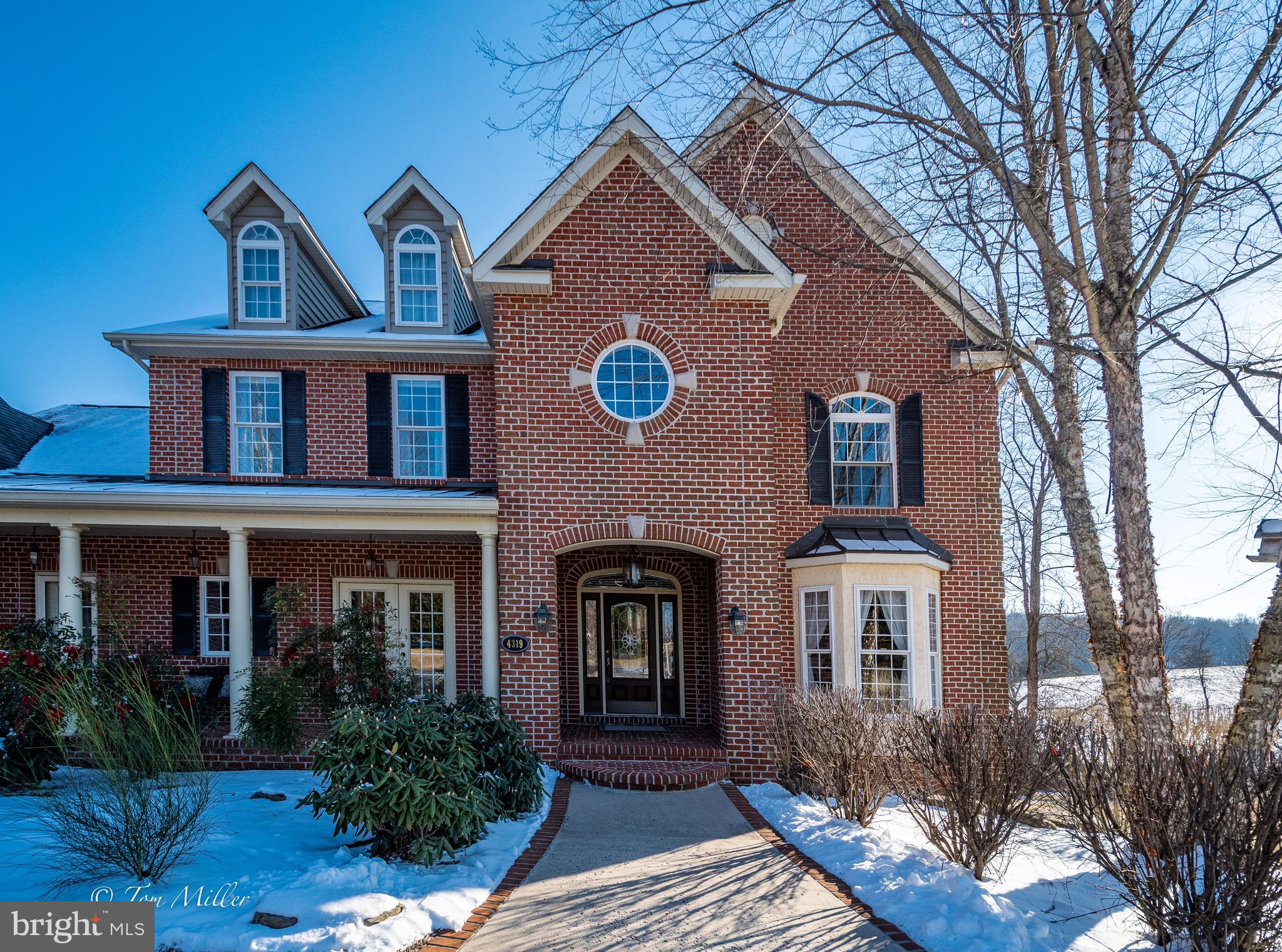 DOVE HILL ESTATES - Residential