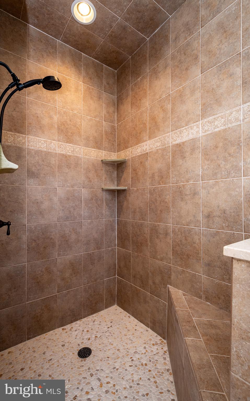 DOVE HILL ESTATES - Residential