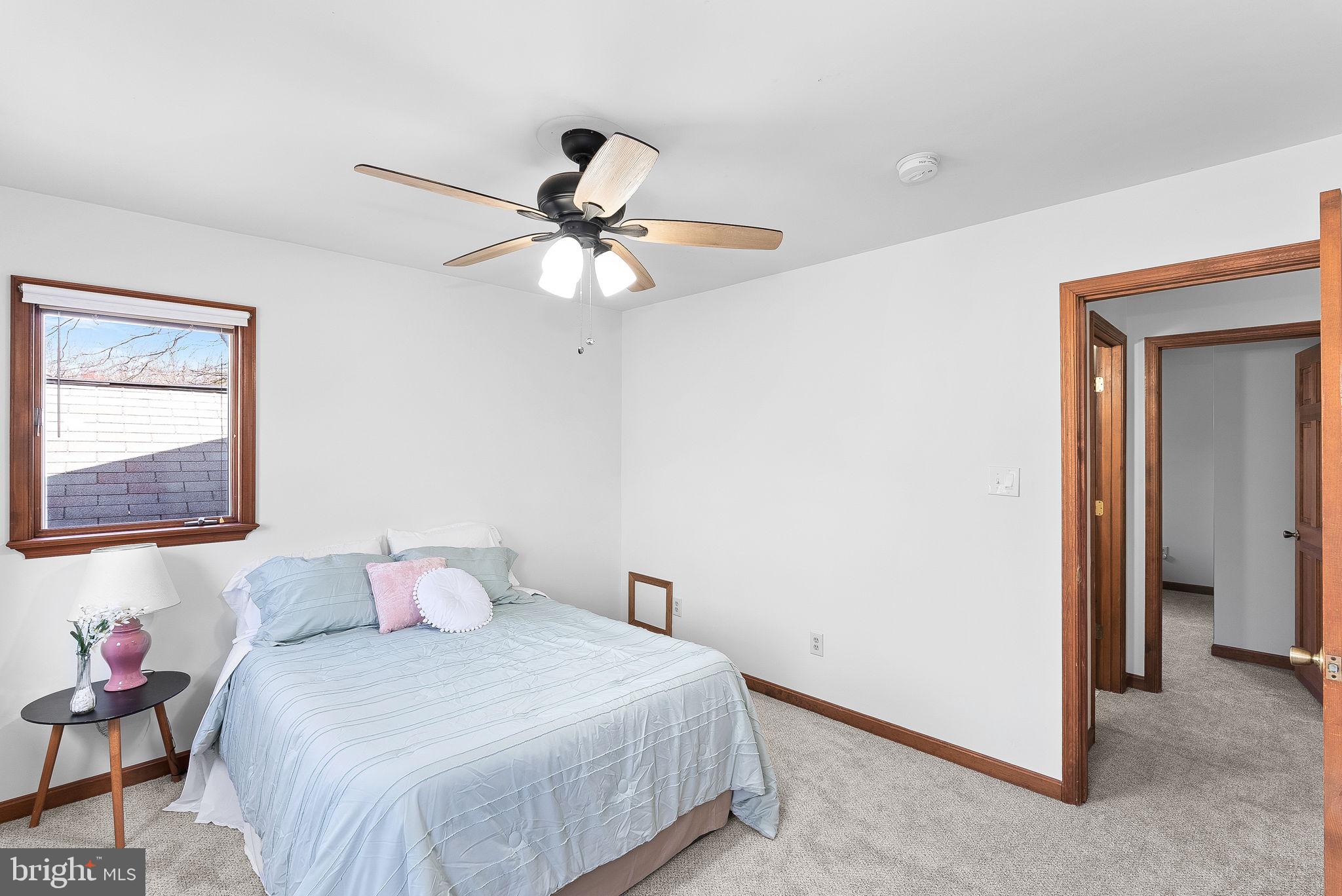 HUMMER WOODS ESTATES - Residential