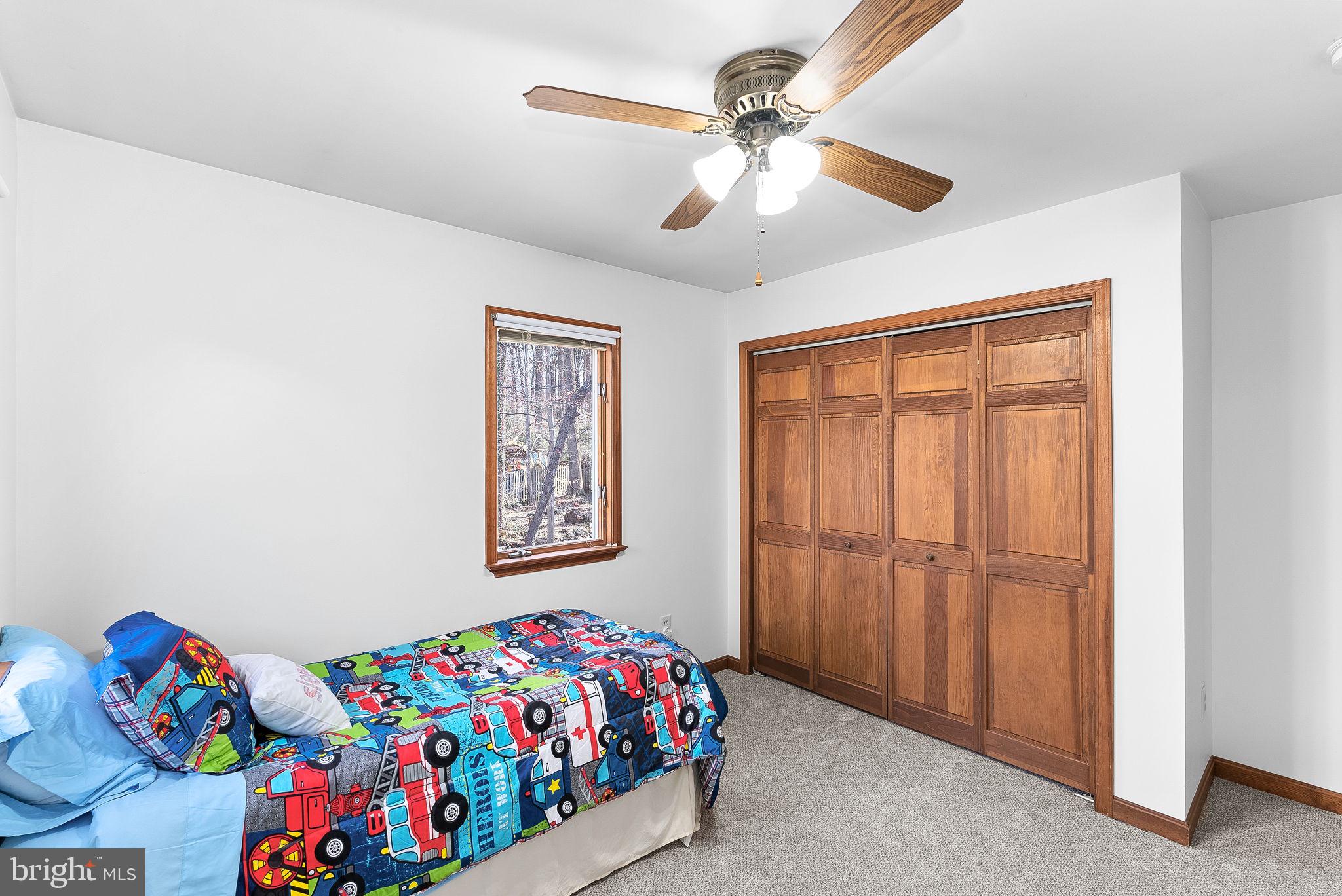 HUMMER WOODS ESTATES - Residential