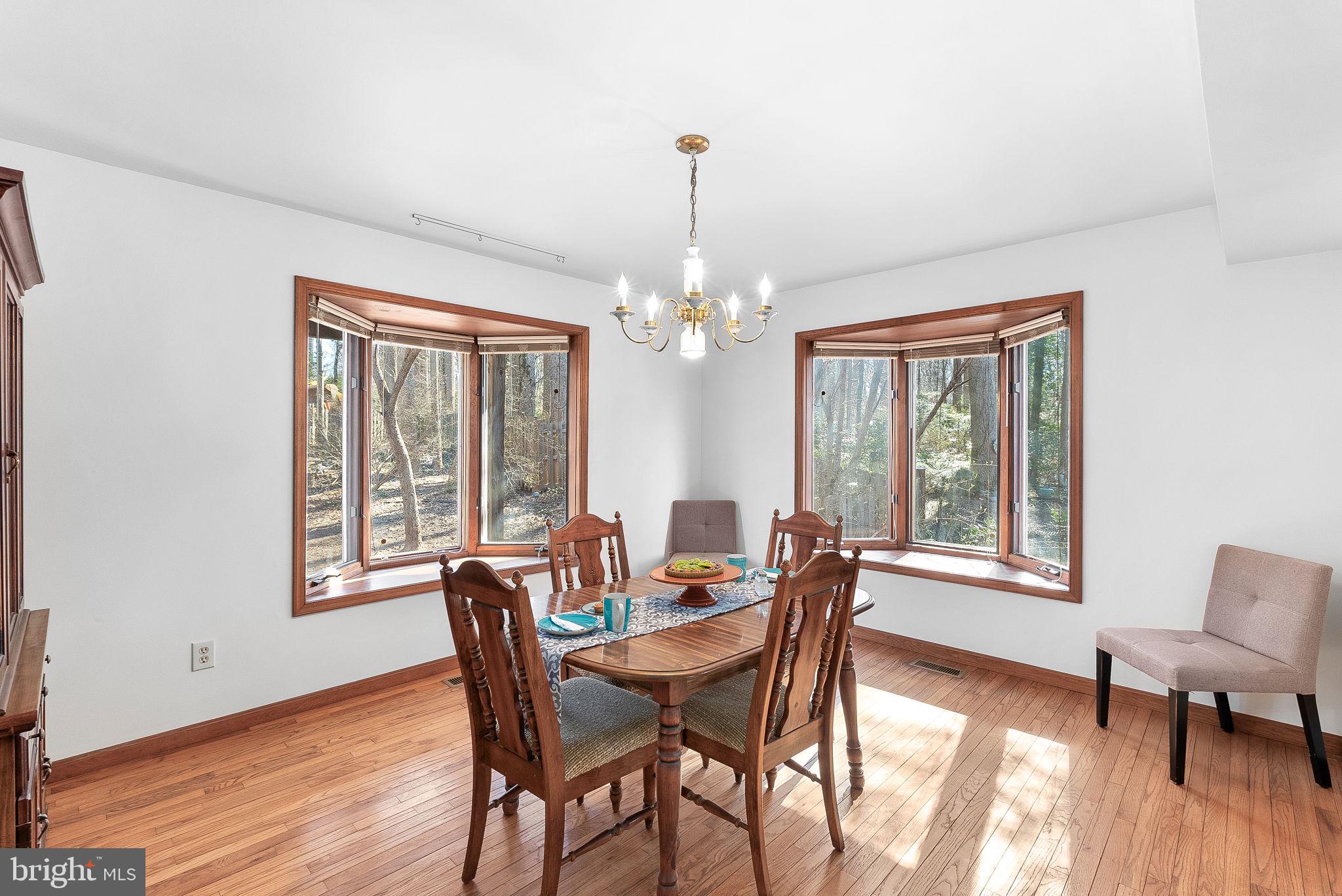 HUMMER WOODS ESTATES - Residential