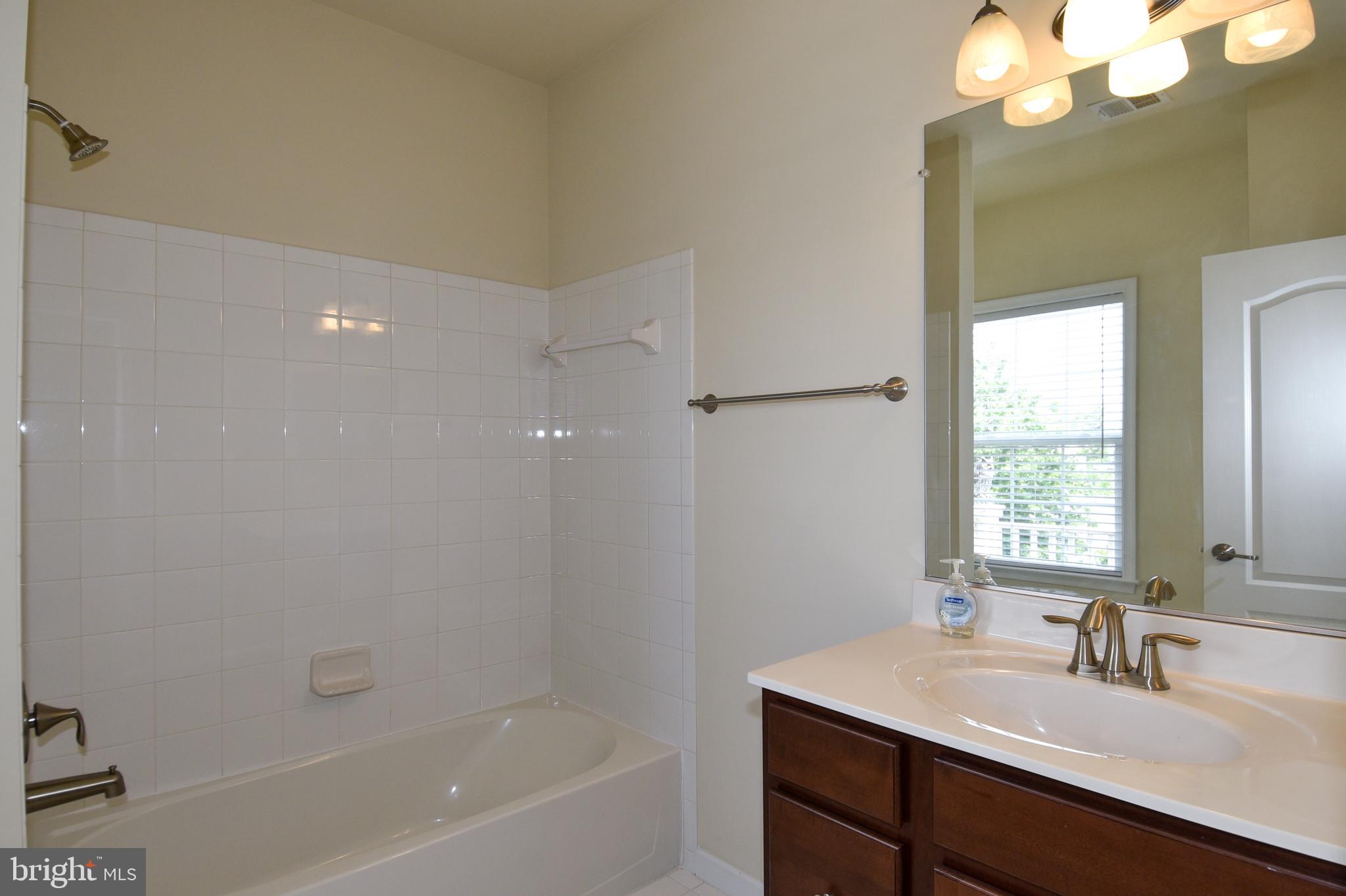 GOOSE CREEK PRESERVE - Residential Lease