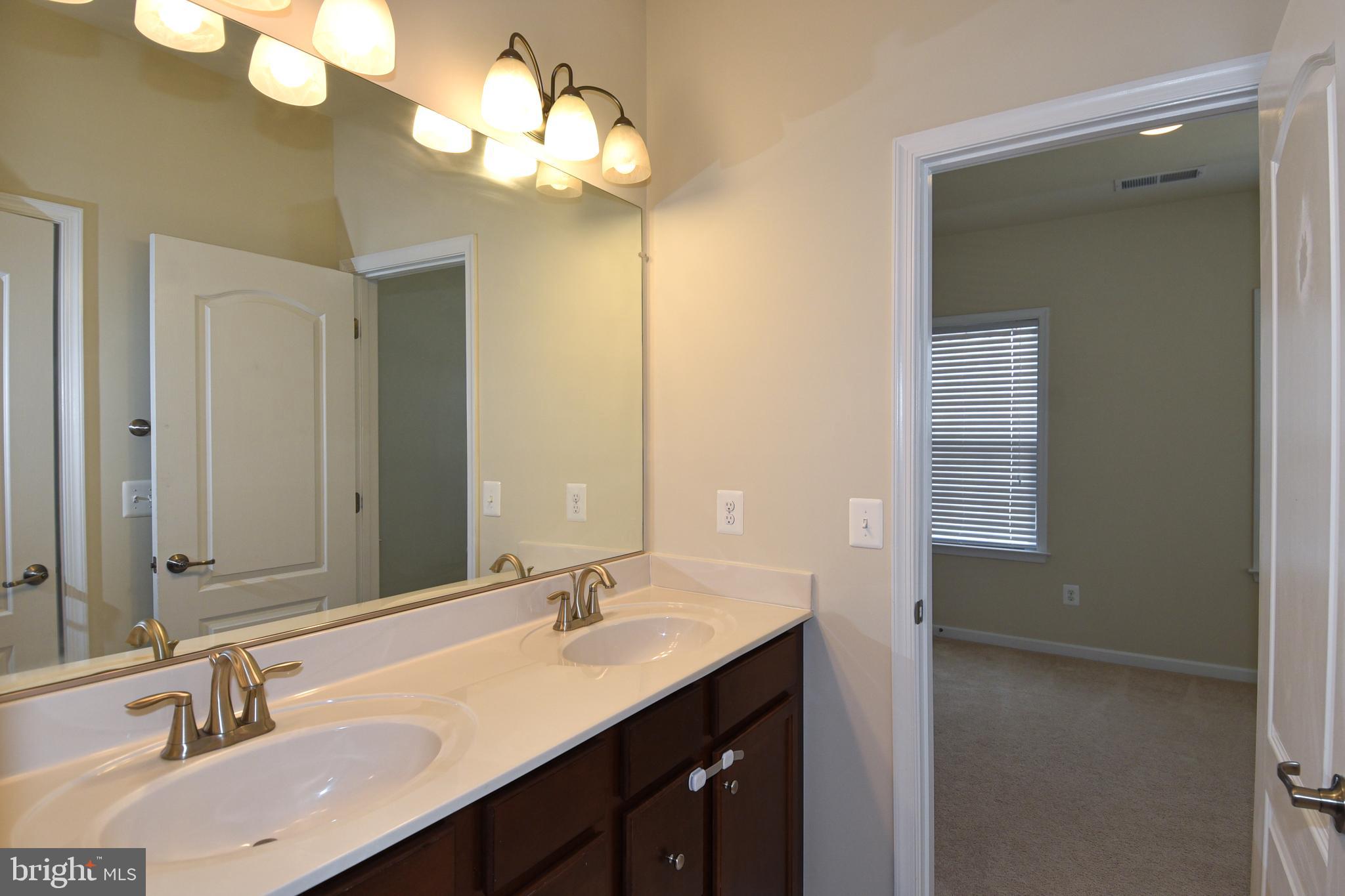 GOOSE CREEK PRESERVE - Residential Lease