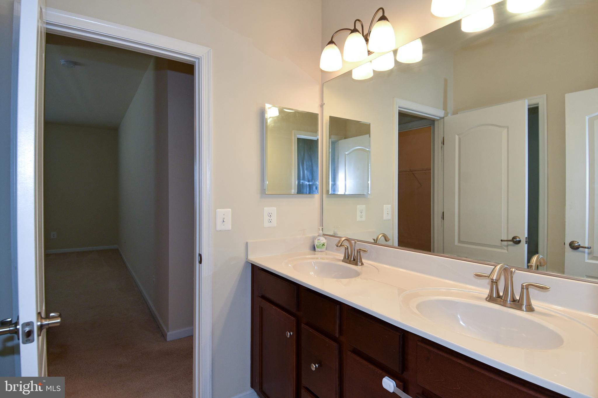 GOOSE CREEK PRESERVE - Residential Lease