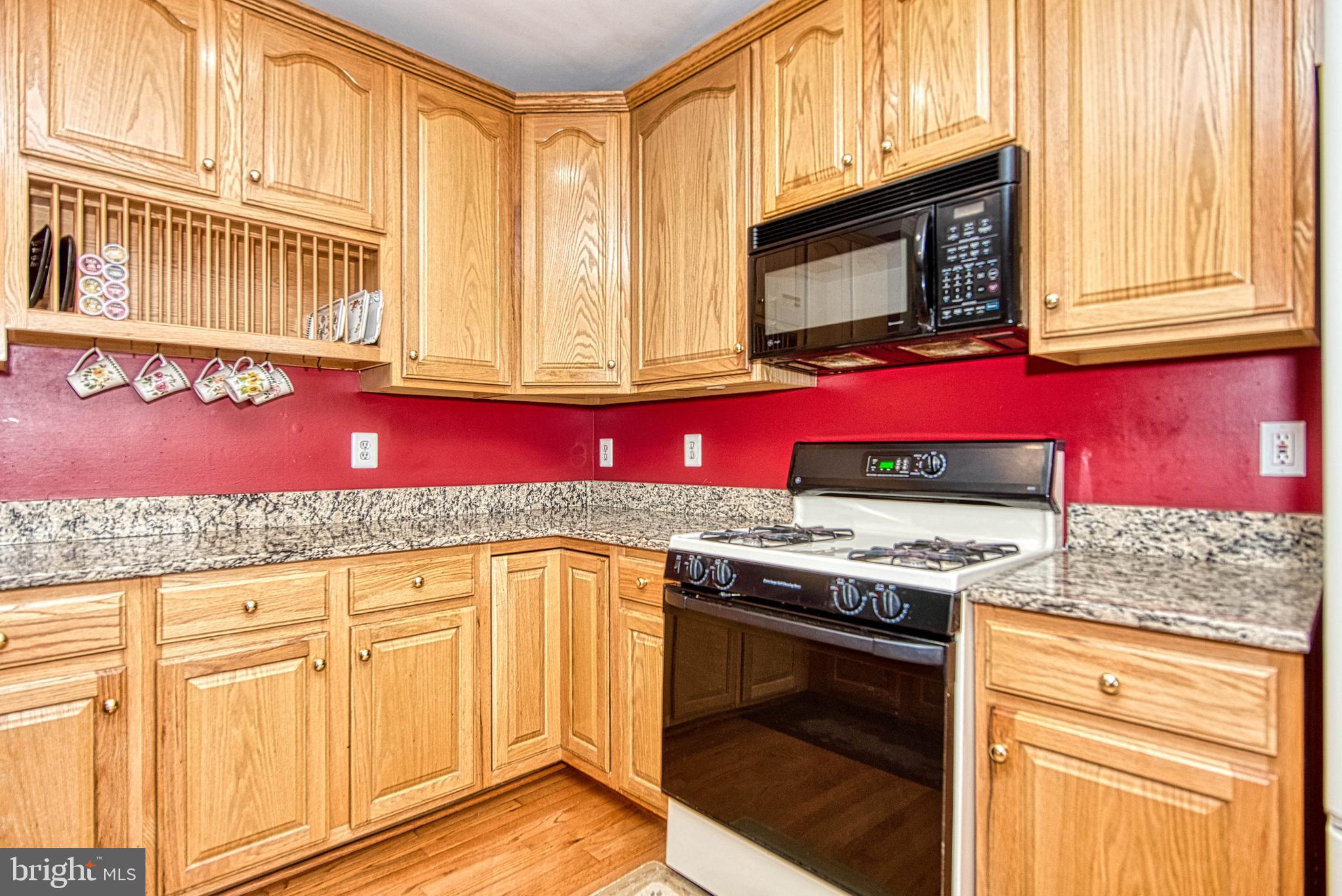 SOUTH RIDING - Residential