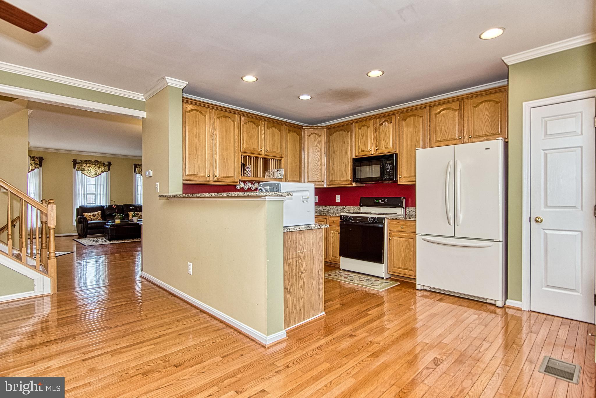 SOUTH RIDING - Residential