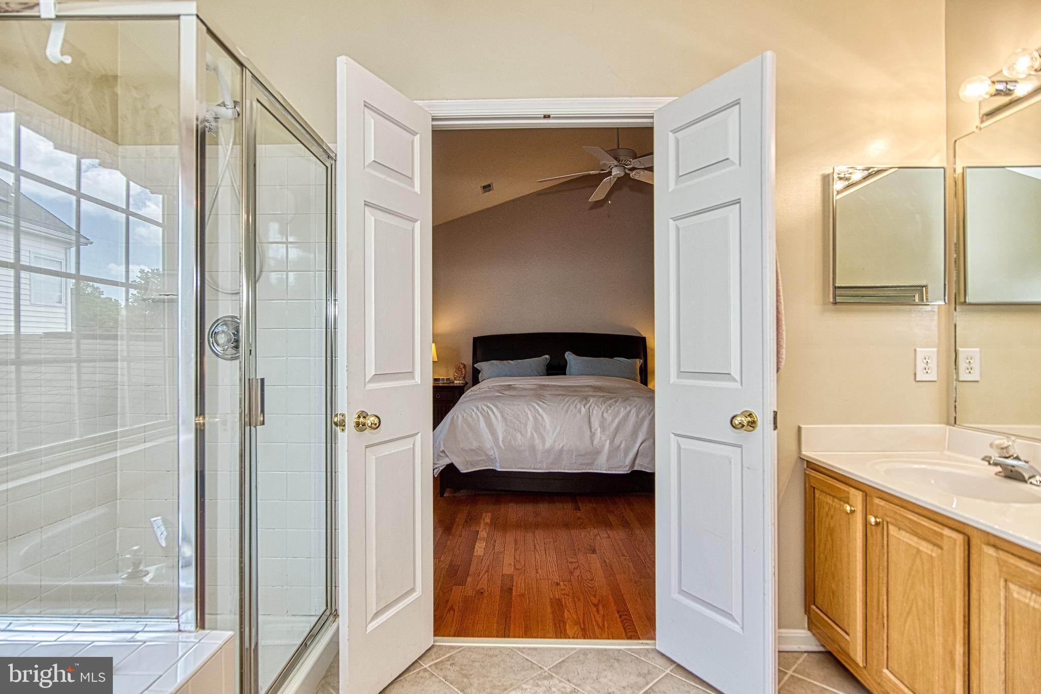 SOUTH RIDING - Residential