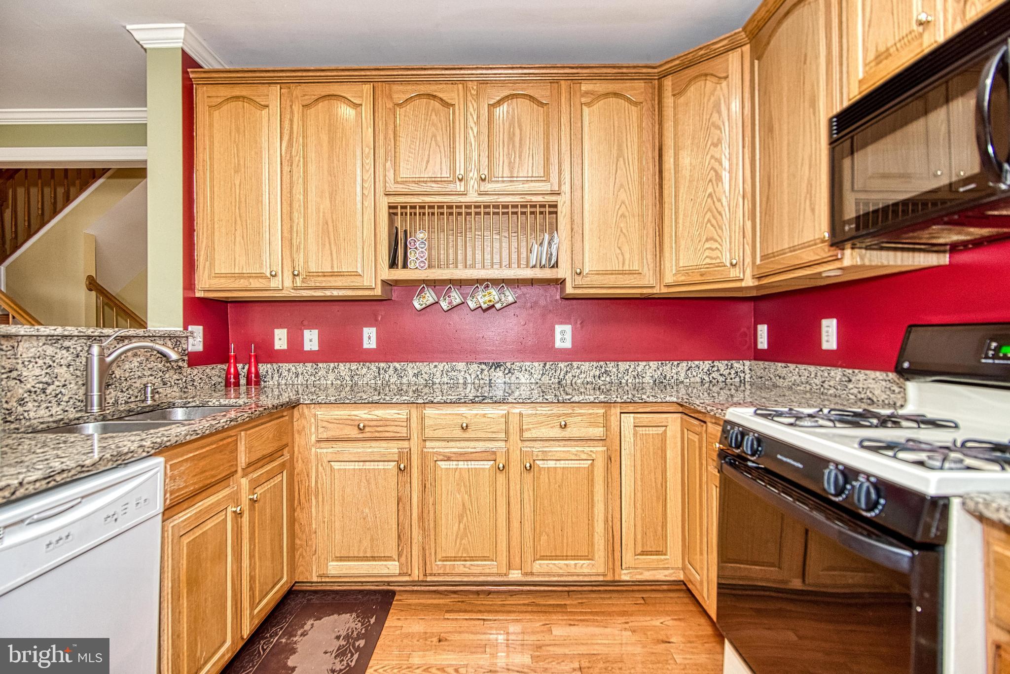 SOUTH RIDING - Residential