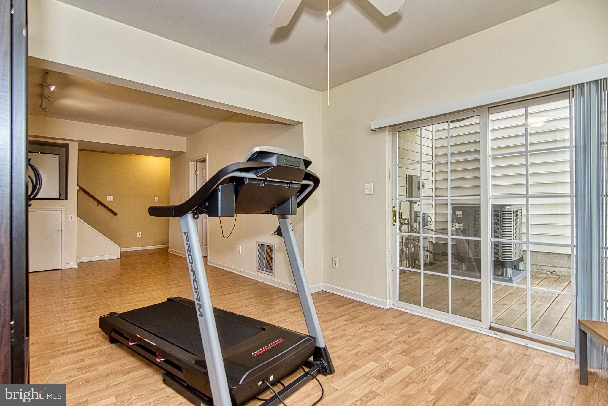 SOUTH RIDING - Residential