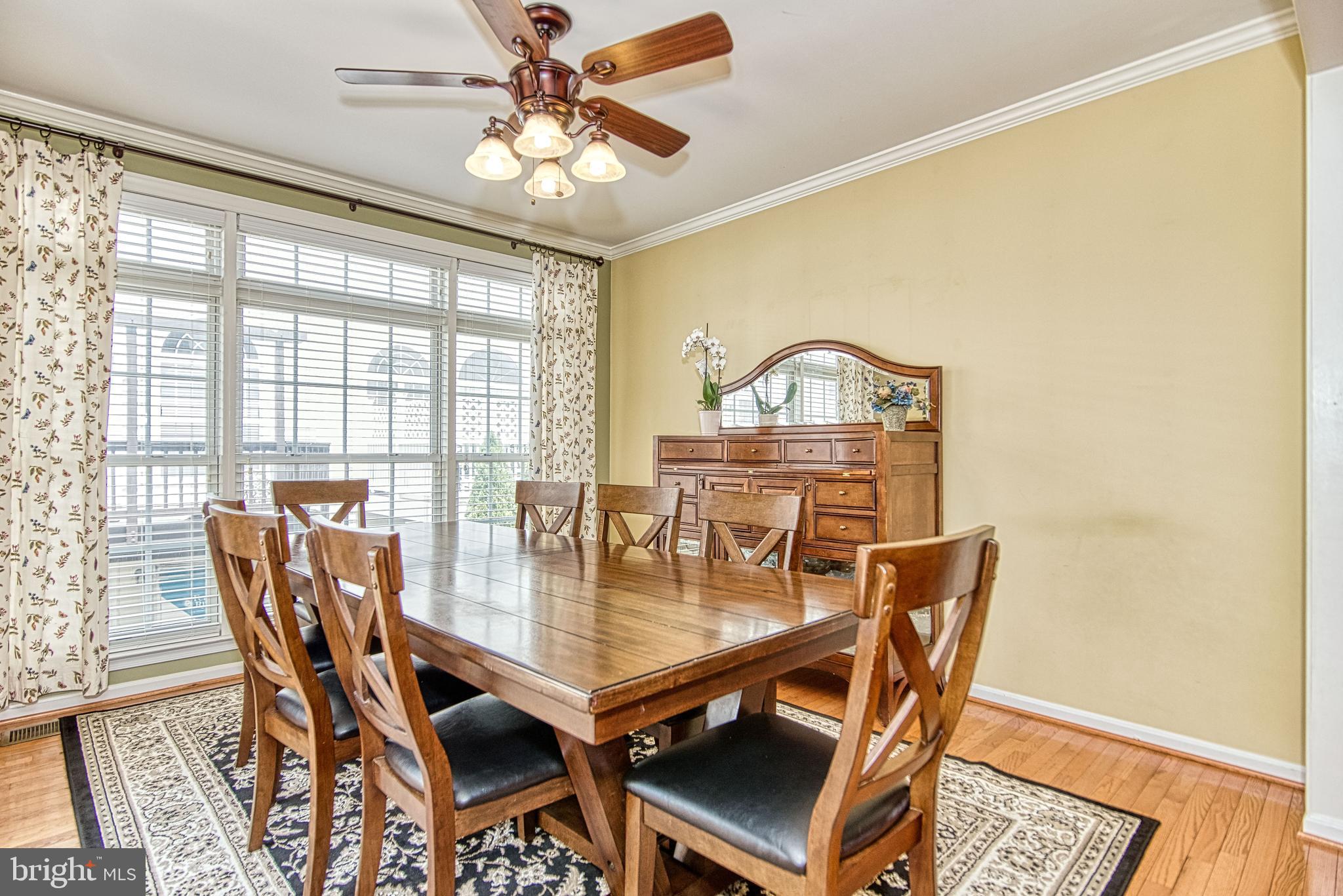 SOUTH RIDING - Residential