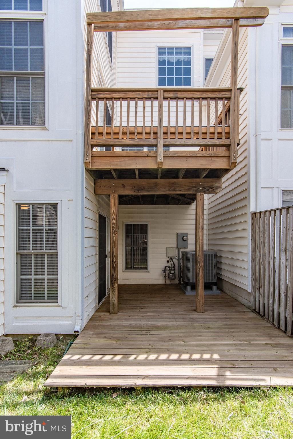 SOUTH RIDING - Residential