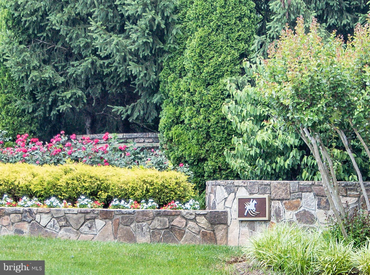 SOUTH RIDING - Residential