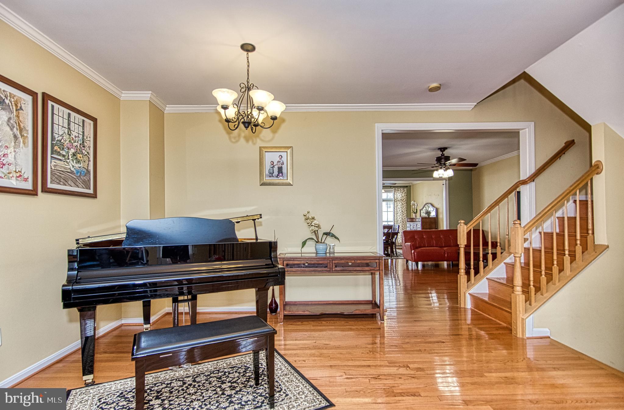 SOUTH RIDING - Residential