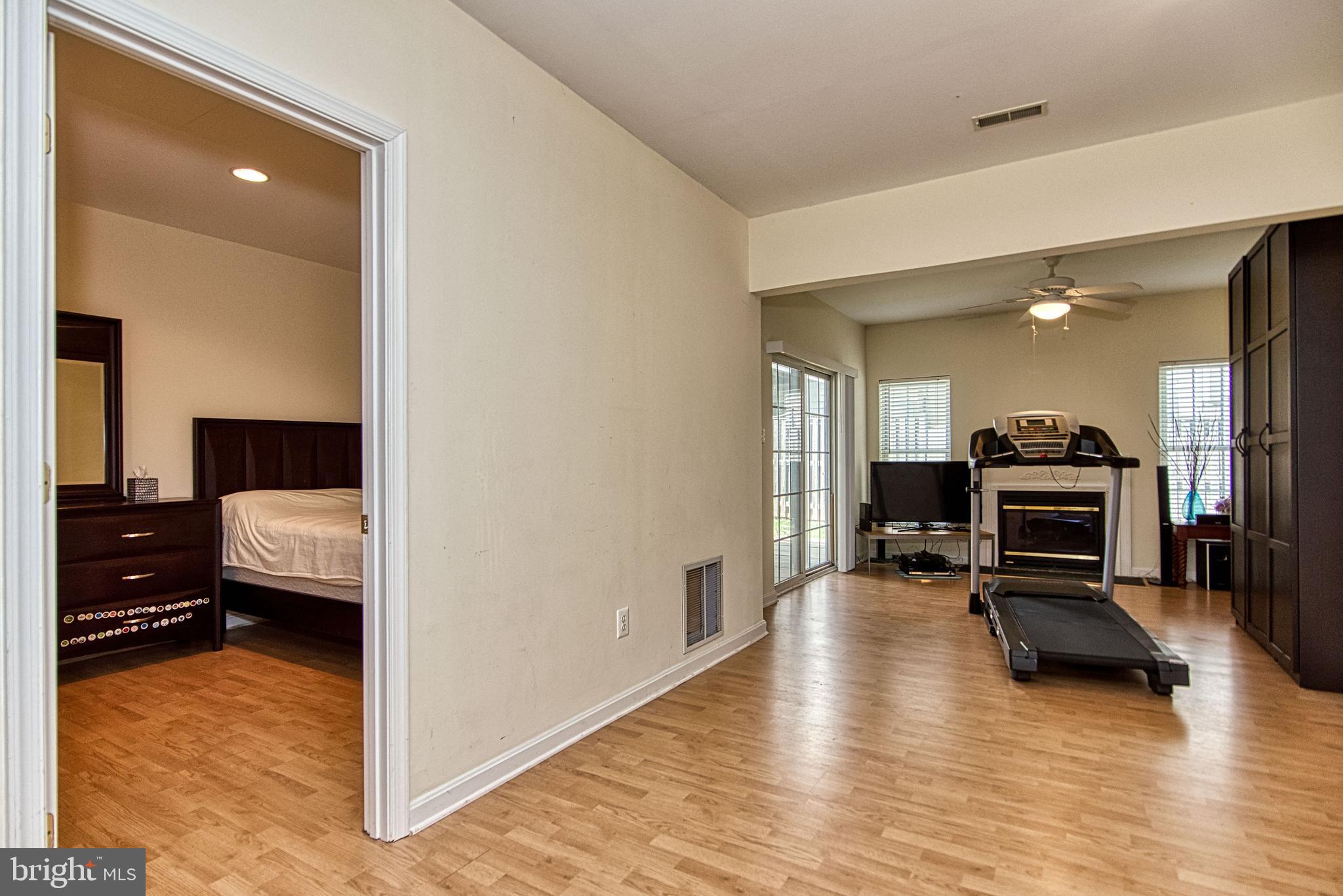 SOUTH RIDING - Residential