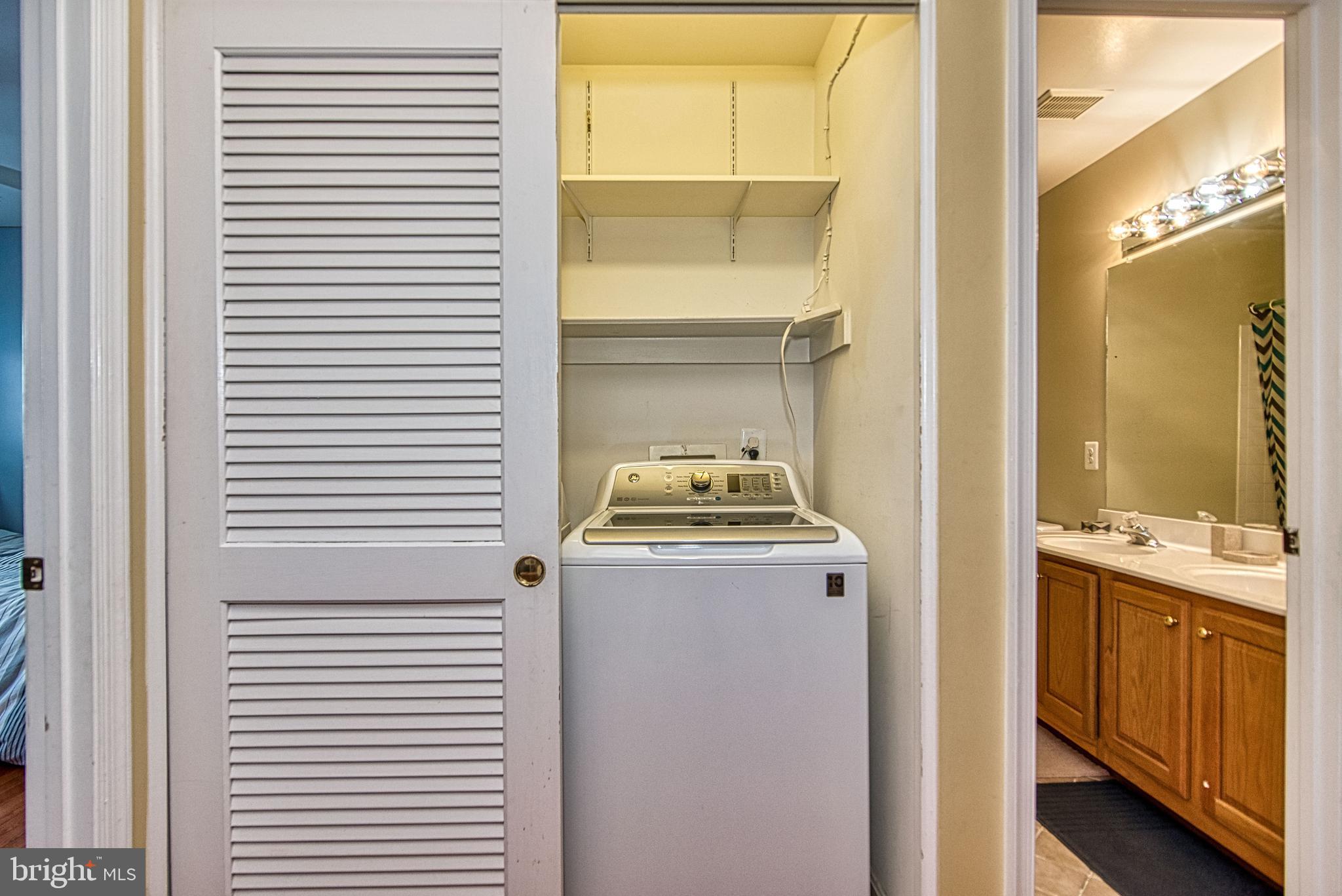 SOUTH RIDING - Residential