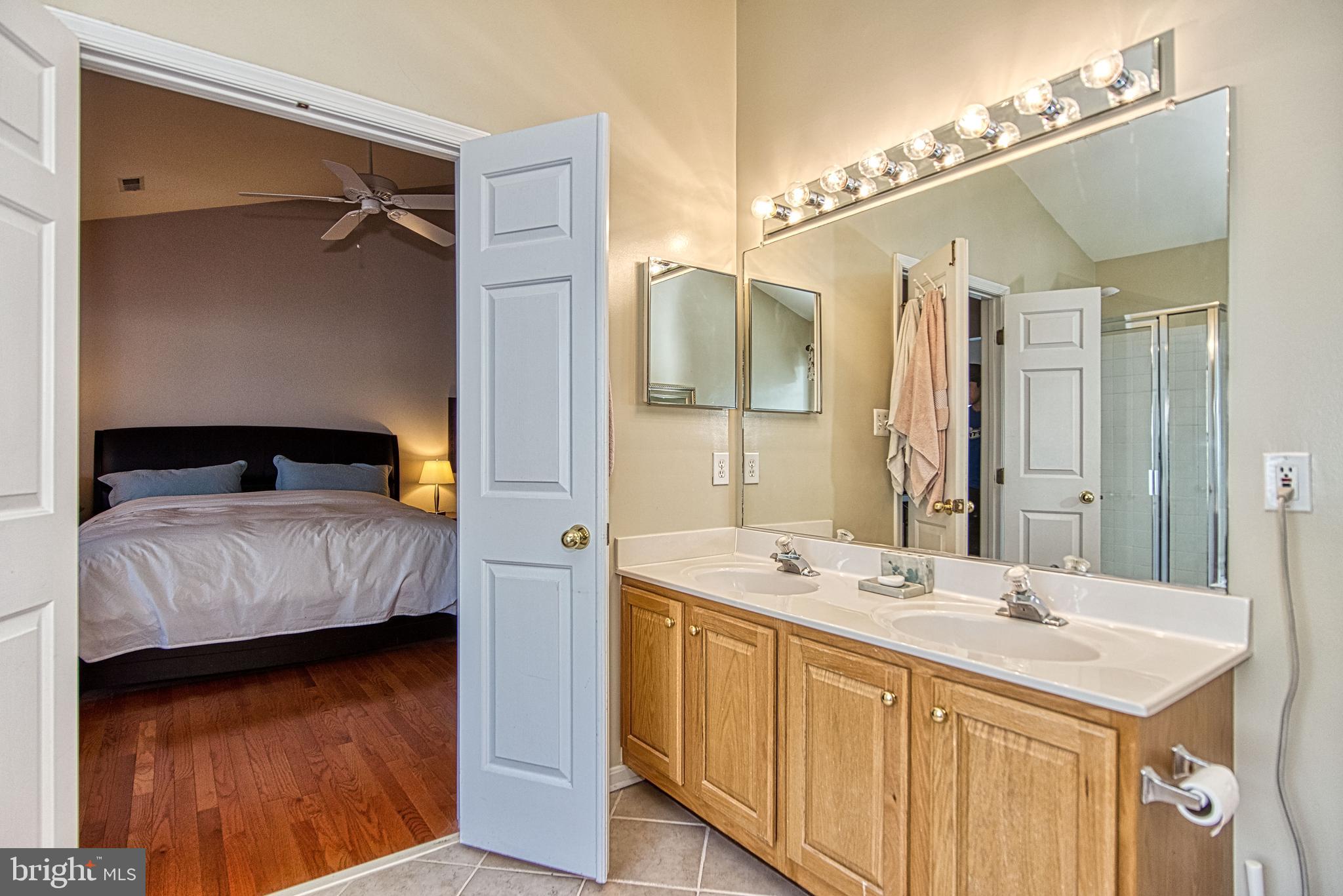 SOUTH RIDING - Residential