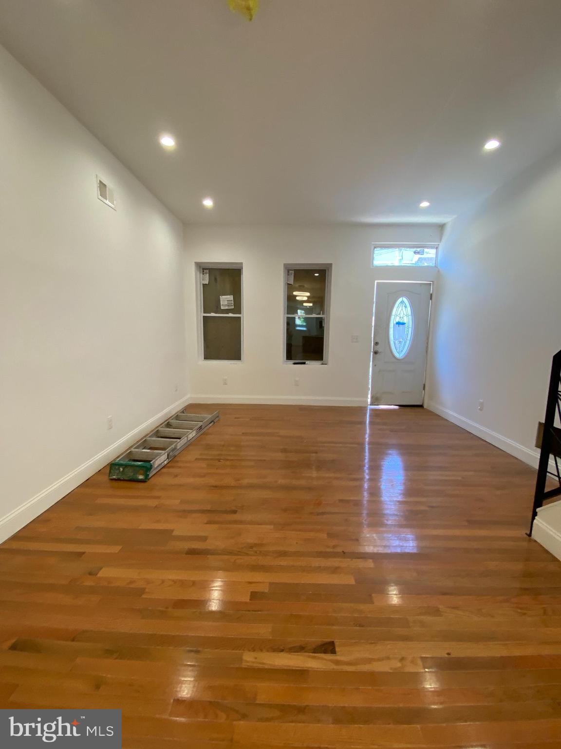 STRAWBERRY MANSION - Residential