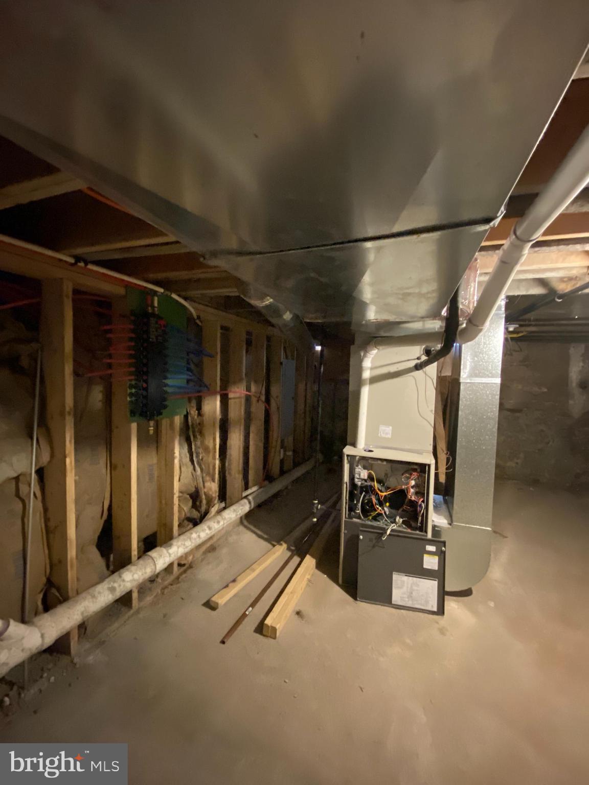 STRAWBERRY MANSION - Residential