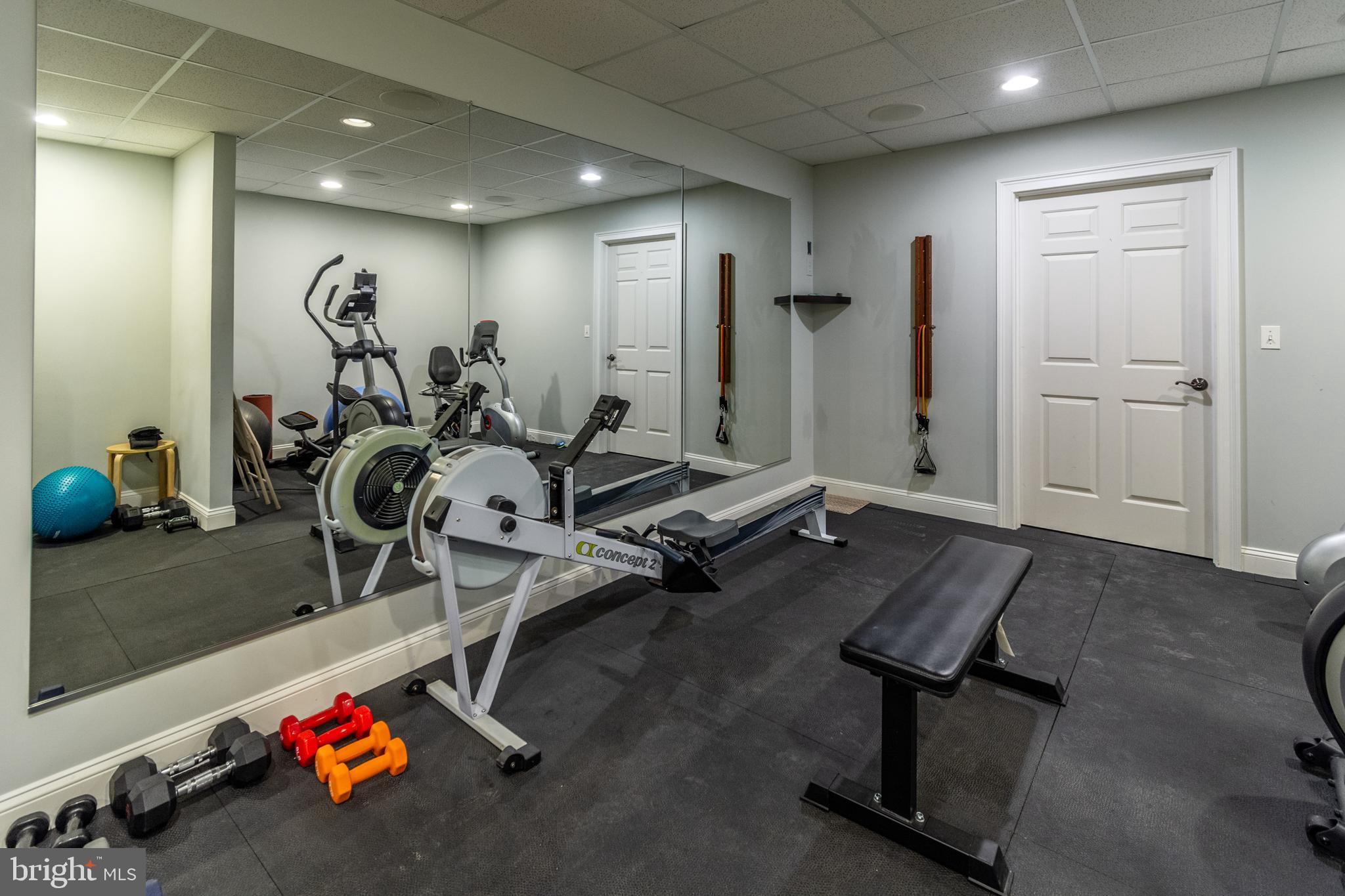 STONE MOUNT @ JERI - Residential