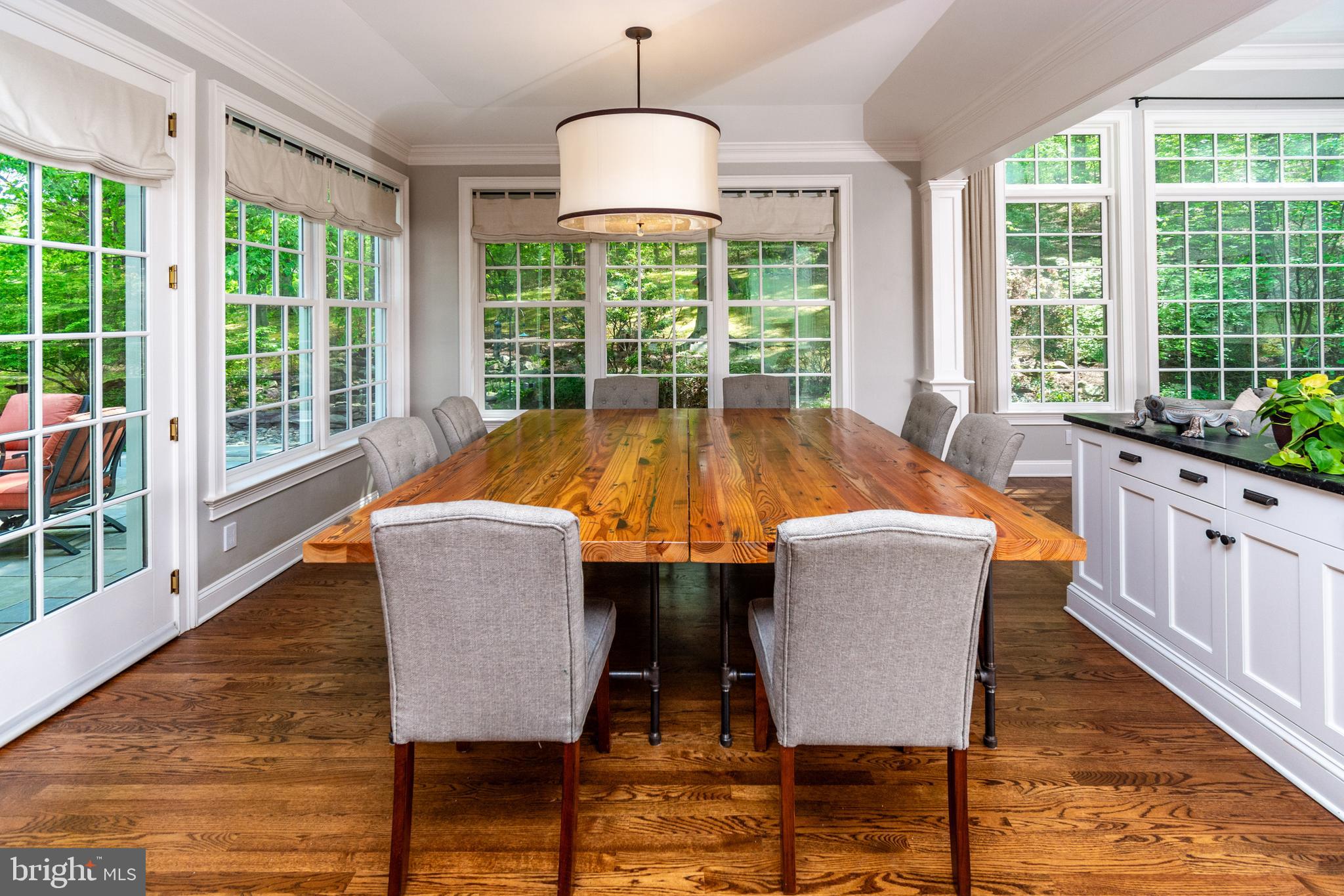 STONE MOUNT @ JERI - Residential