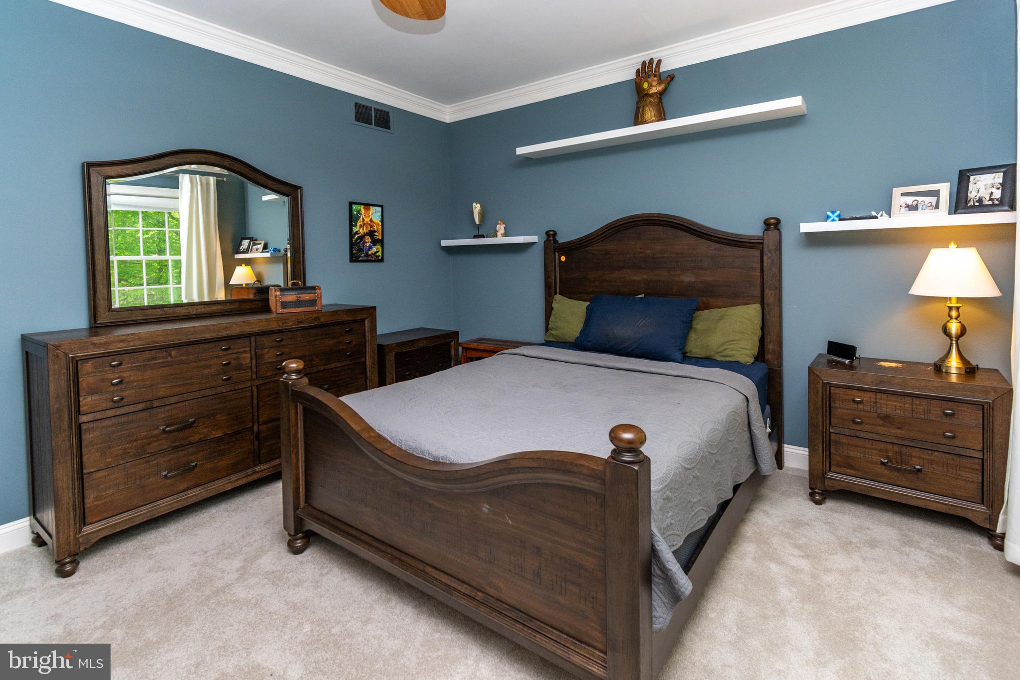 STONE MOUNT @ JERI - Residential