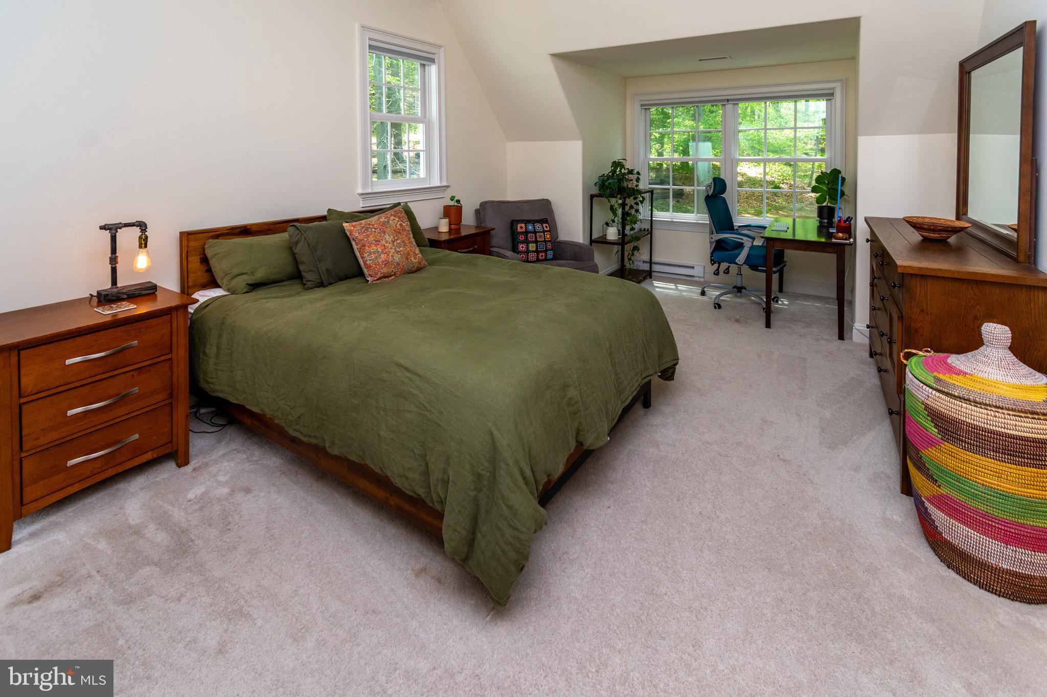 STONE MOUNT @ JERI - Residential