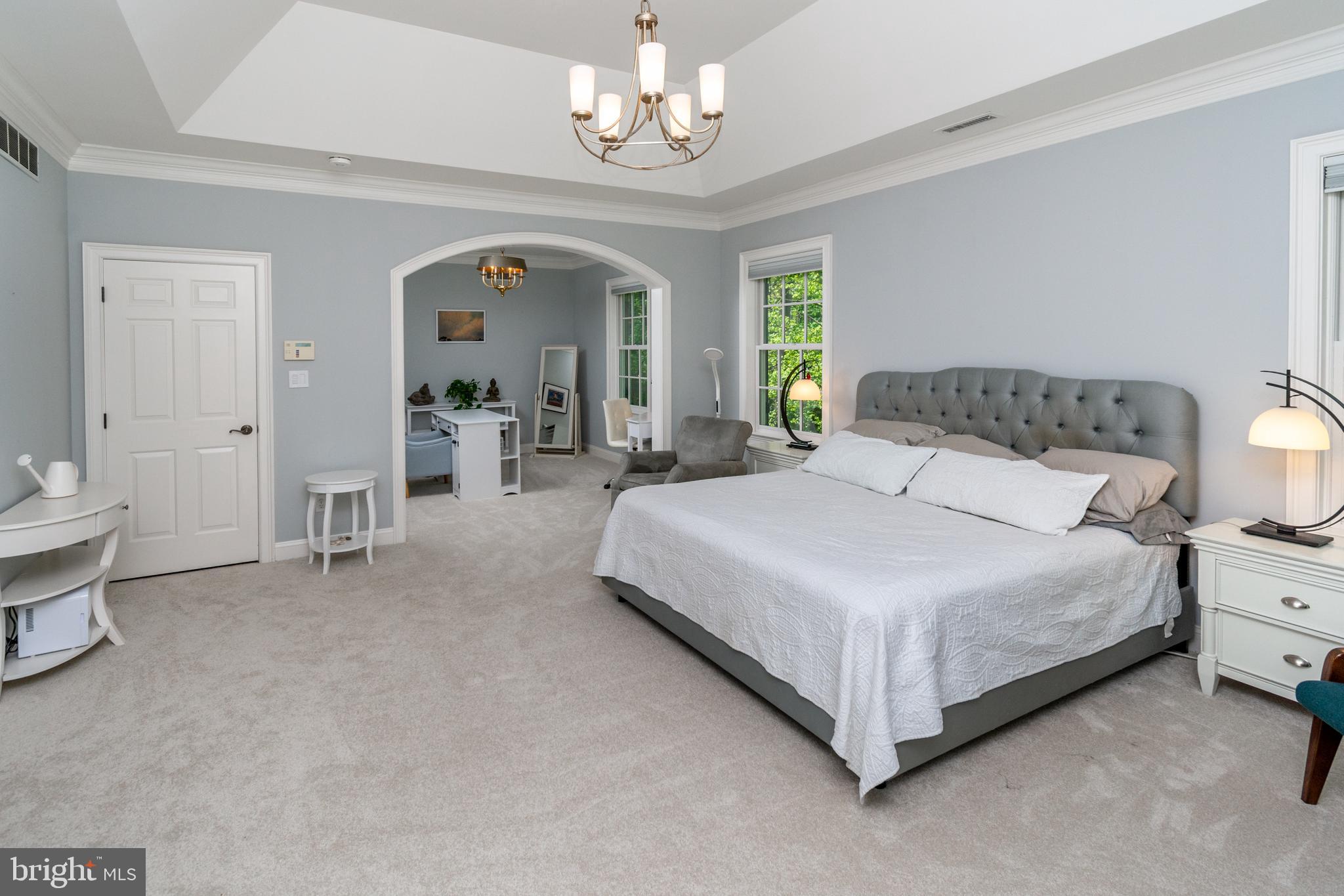 STONE MOUNT @ JERI - Residential