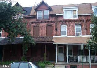 1321 REDWOOD LANE