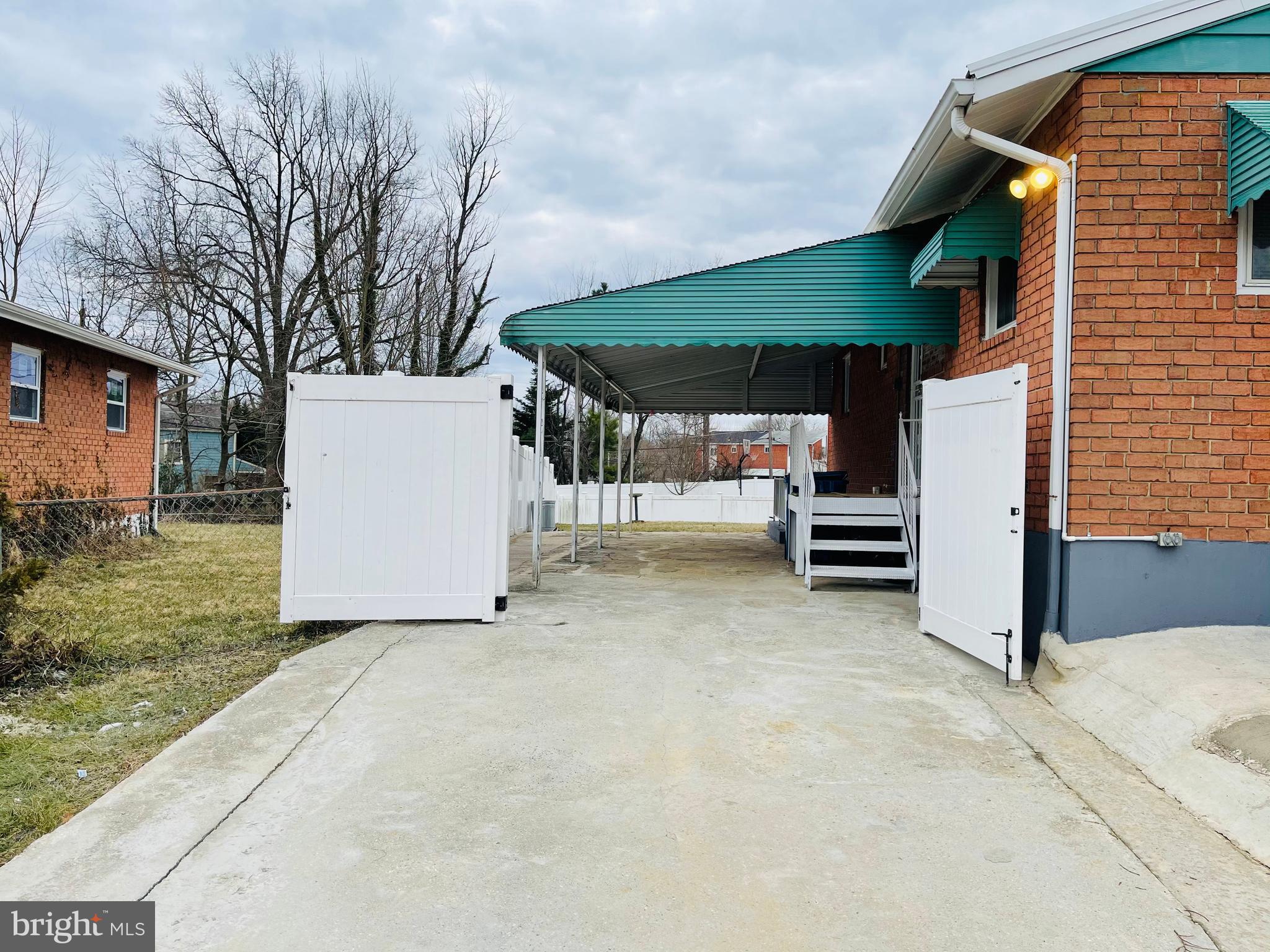 REGENT PARK - Residential