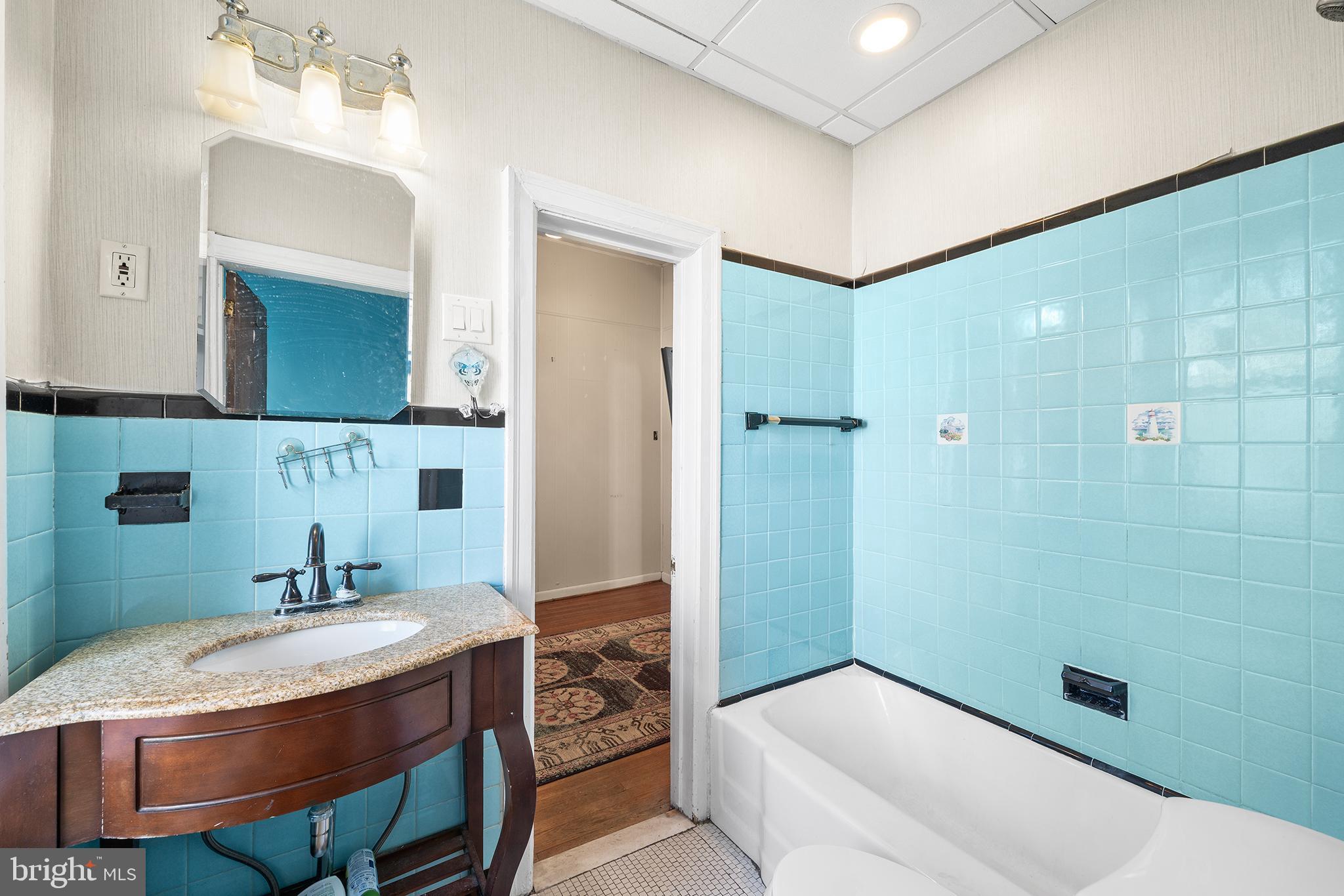 ELKINS PARK - Residential Lease