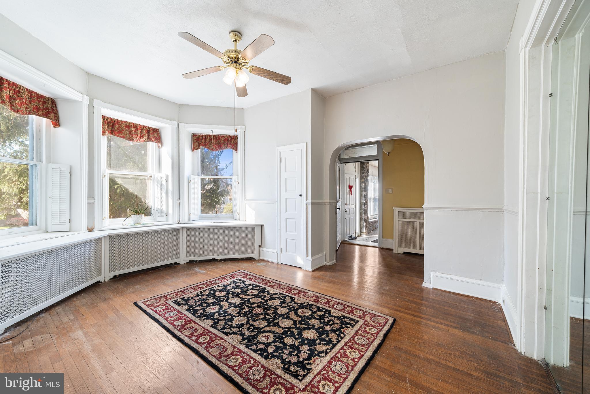 ELKINS PARK - Residential Lease