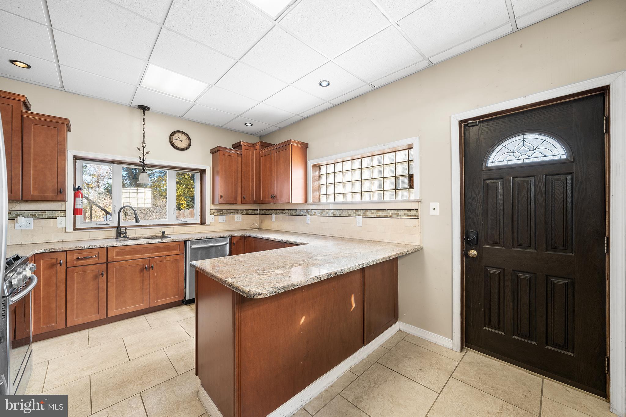 ELKINS PARK - Residential Lease