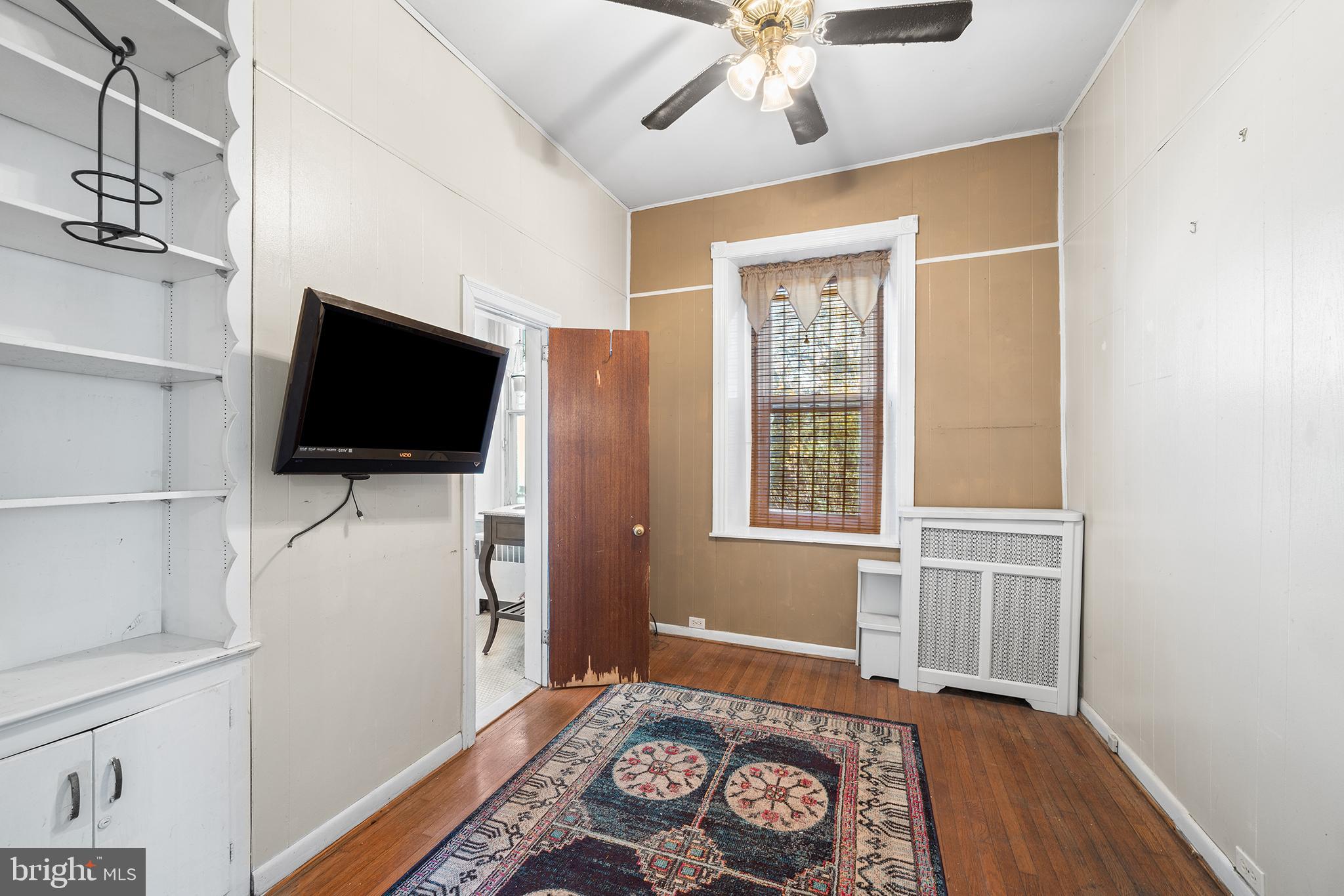 ELKINS PARK - Residential Lease