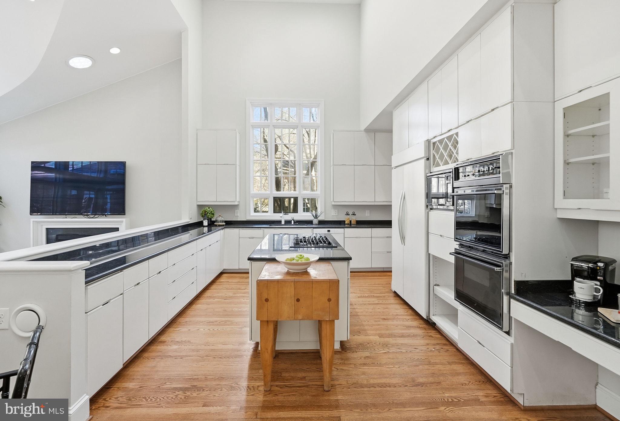 AVENEL - Residential