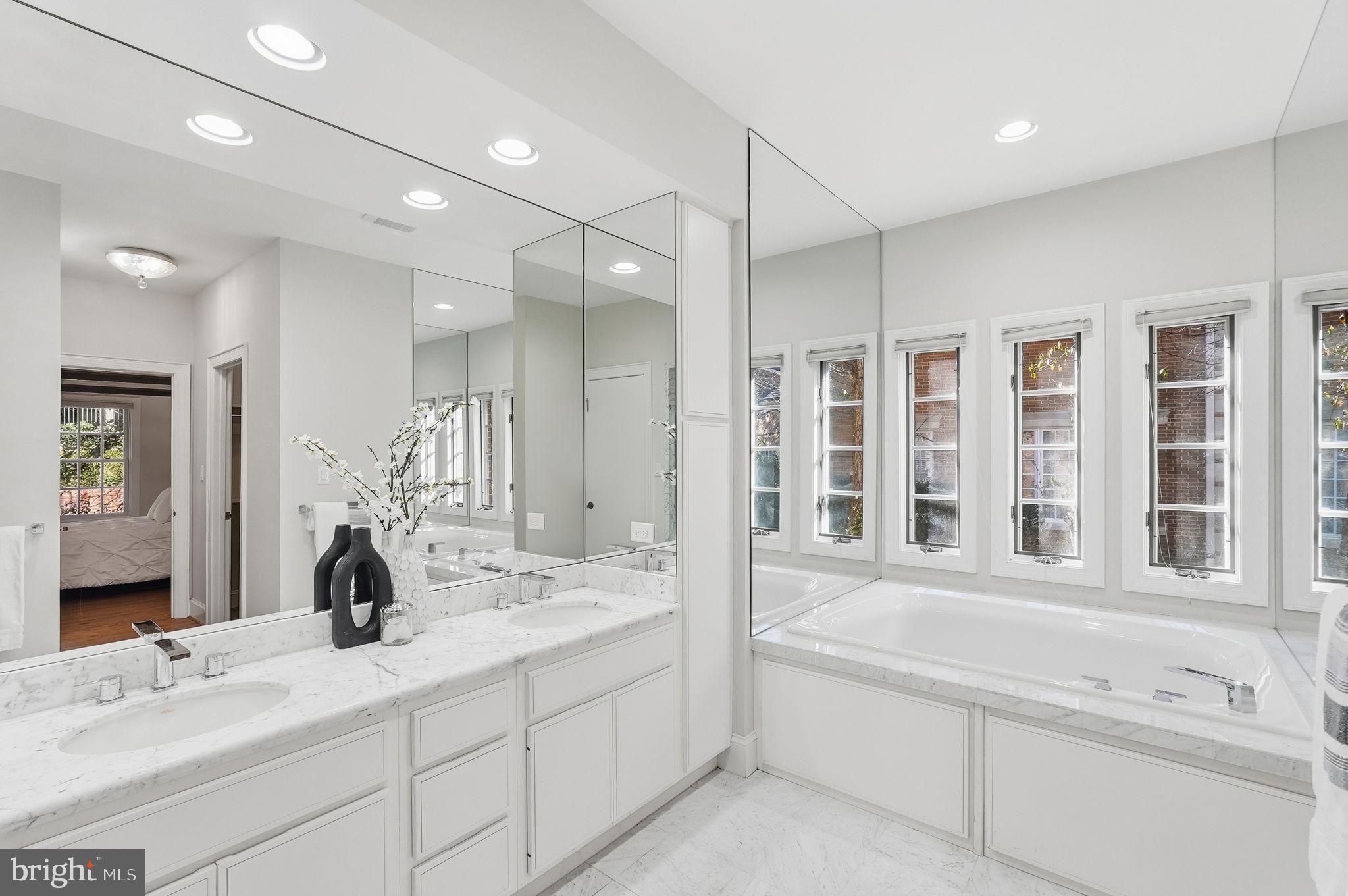 AVENEL - Residential