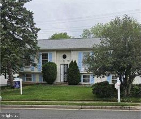 Photo of 1334 Shallow Ford Road #1334, HERNDON, VA 20170 (MLS # VAFX2310996)