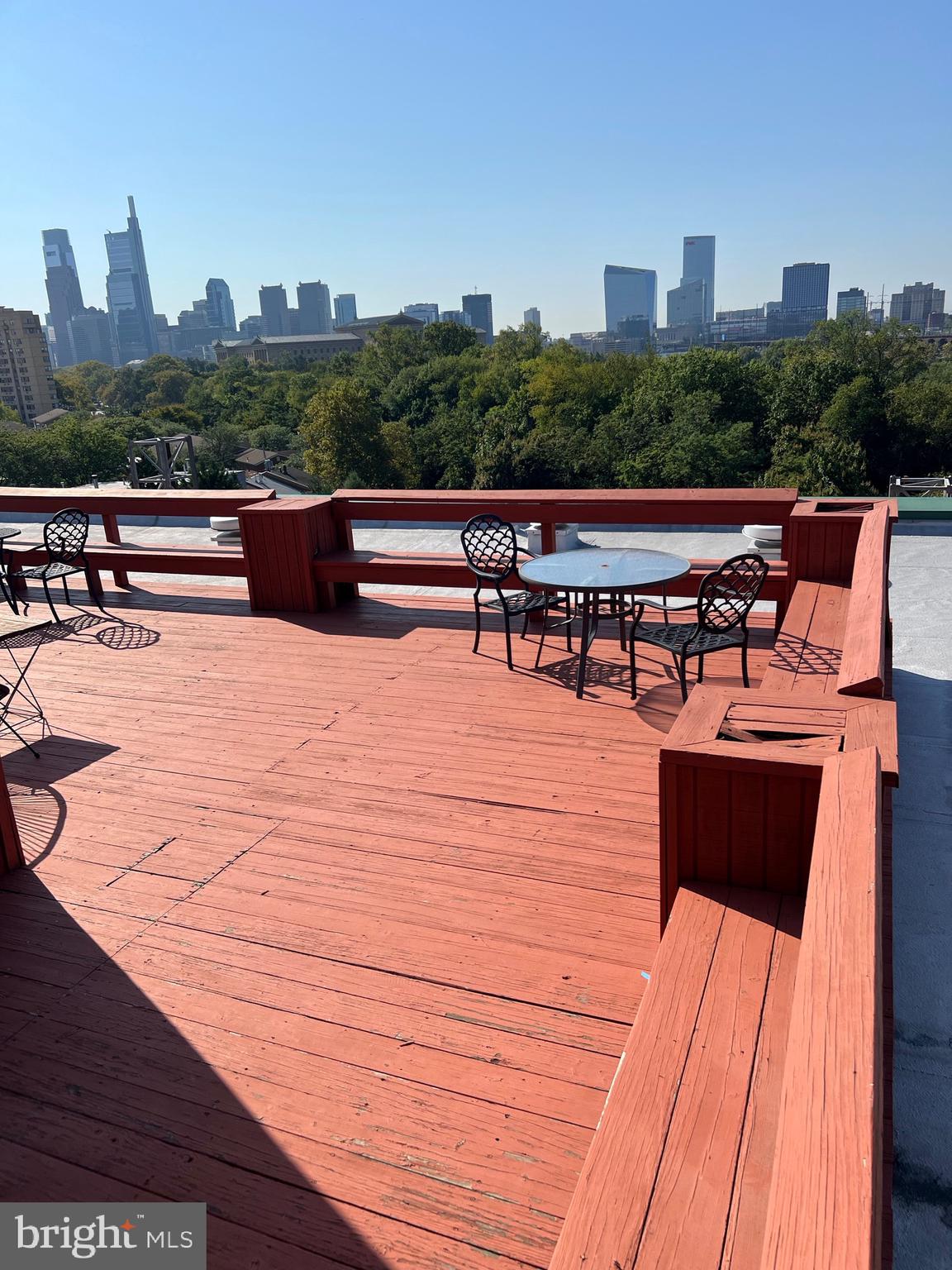 ART MUSEUM AREA - Residential