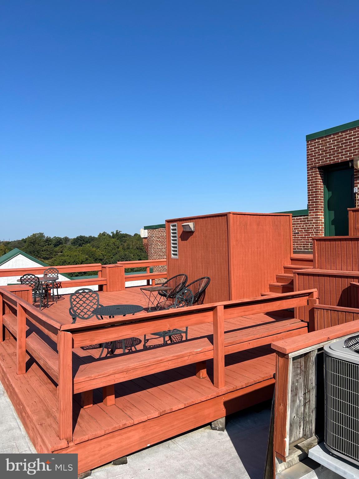 ART MUSEUM AREA - Residential