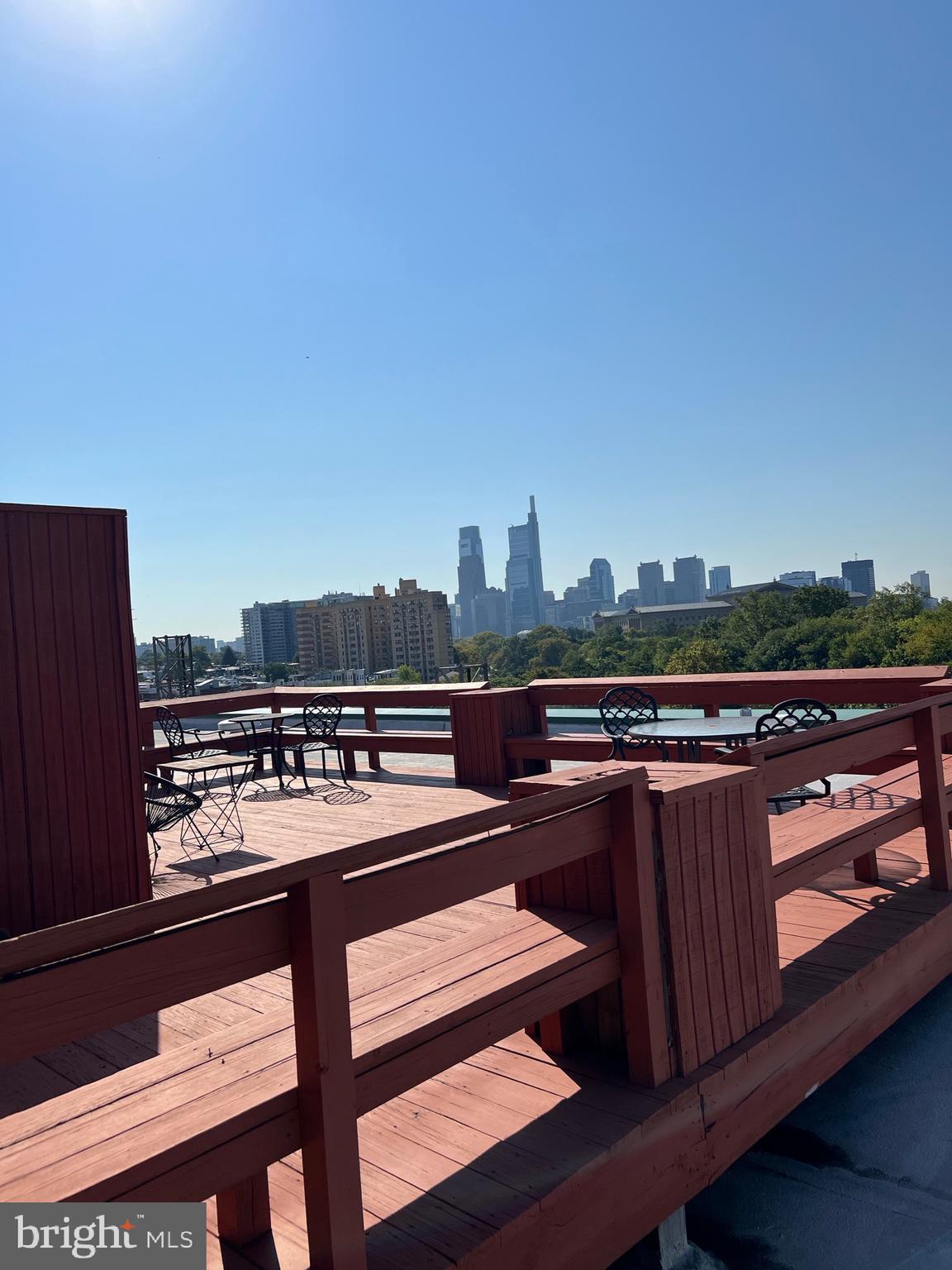 ART MUSEUM AREA - Residential