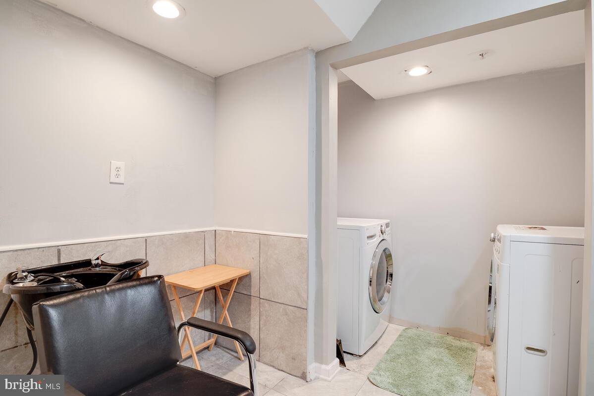 MT AIRY ESTATES - Residential