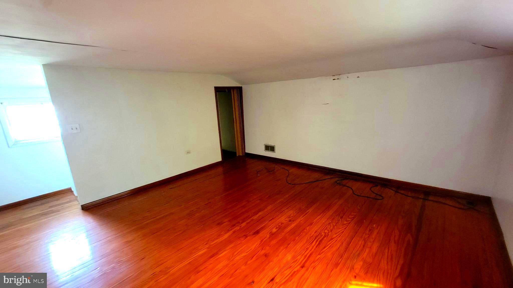 LAVALE GARDENS - Residential