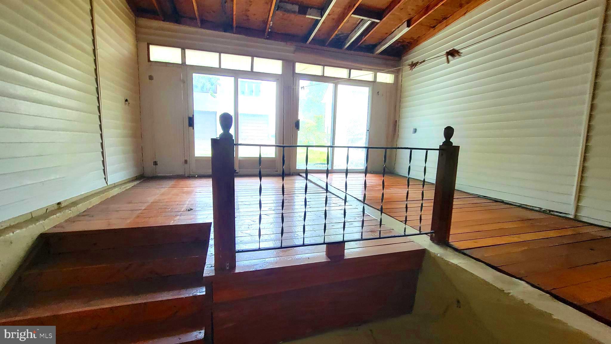 LAVALE GARDENS - Residential