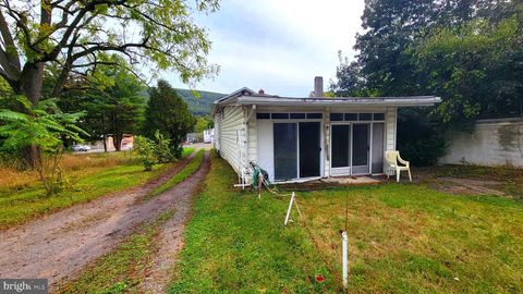 Photo of 1073 National Highway, LAVALE, MD 21502 (MLS # MDAL2013020)