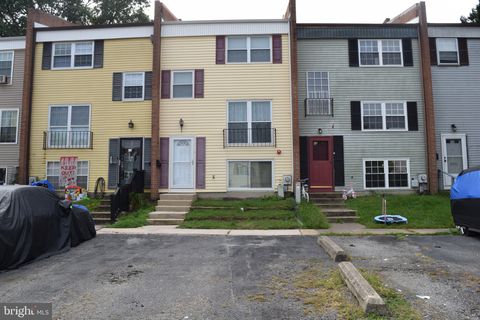 Photo of 216 Whitherspoon Lane, NEWARK, DE 19713 (MLS # DENC2090310)