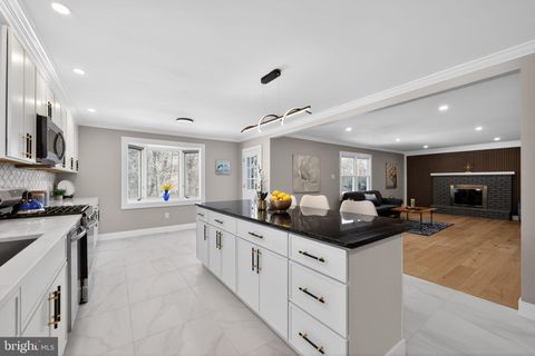 1225 CARDINAL LAKE DRIVE CHERRY HILL NJ 08003