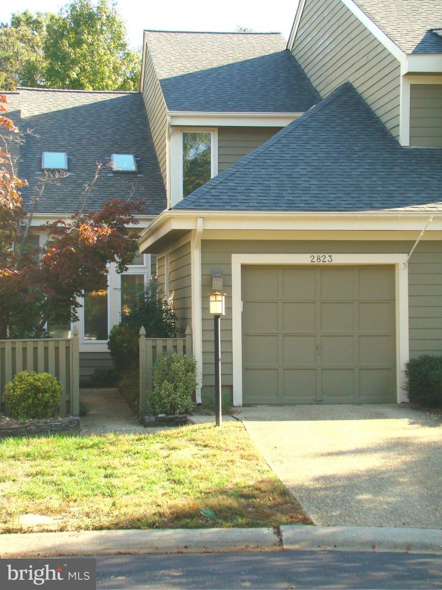 Open House Sunday 11/20 12-2pm! Stunning Riva Trace town home backs to the woods & is move in ready. Soaring ceilings, sparkling wood floors ,fresh paint, brand new carpet on upper level & stairs,renovated kitchen with granite & stainless appliances.2 BR,2.5BA home with main level family room, loft, finished basement, large deck & garage.Great Location for easy commutes, shopping & dining.